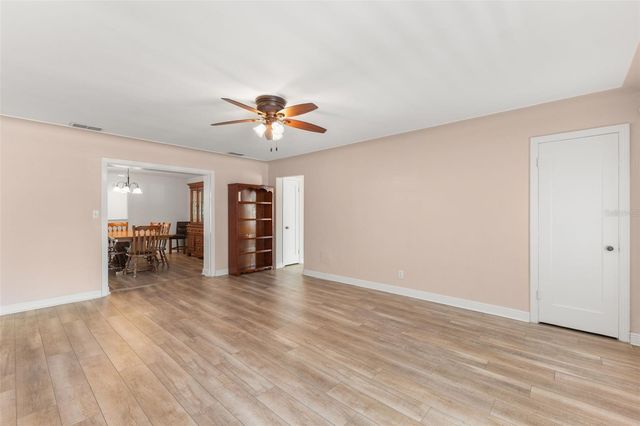 811 40TH AVENUE N, St Petersburg, FL 33703