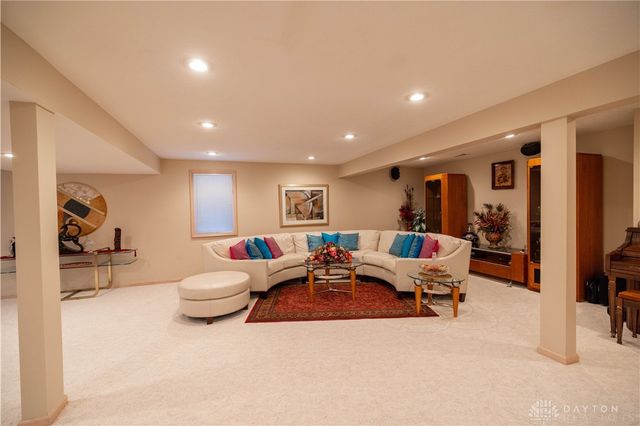 3135 Imperial Boulevard, Springfield, OH 45503