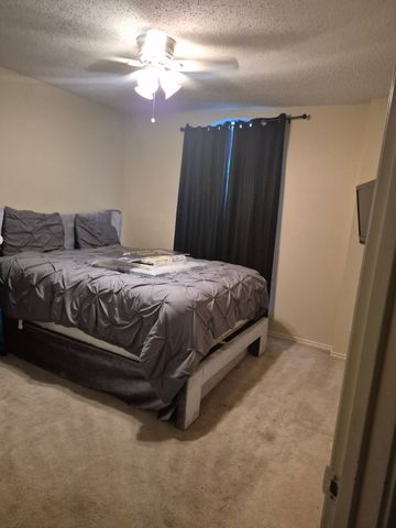 2352 Warrington Drive, Grand Prairie, TX 75052