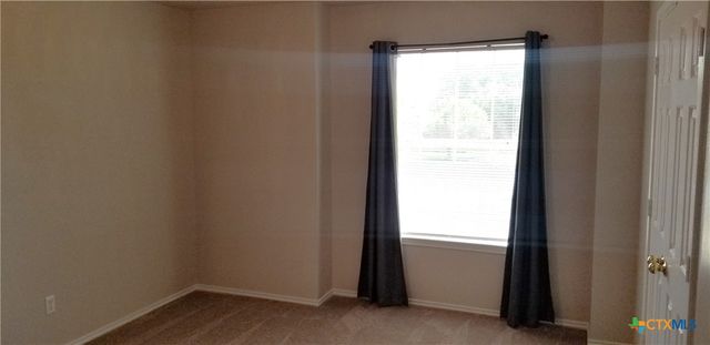 619 Rolling Hills Drive, Killeen, TX 76543