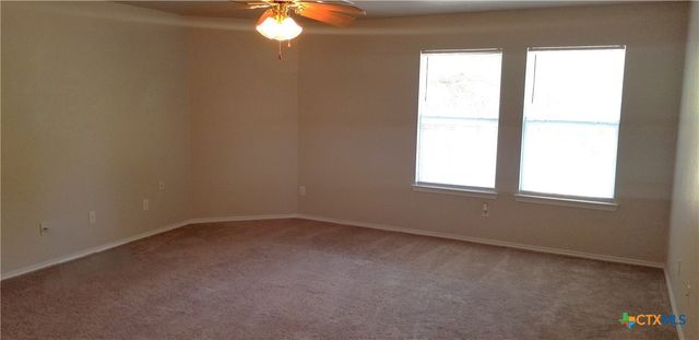 619 Rolling Hills Drive, Killeen, TX 76543