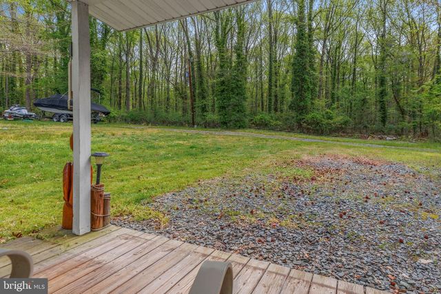 54 4TH ST, North East, MD 21901