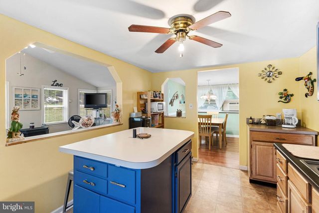54 4TH ST, North East, MD 21901