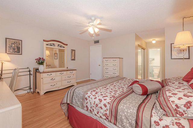 4770 NW 21st Street 105, Lauderhill, FL 33313