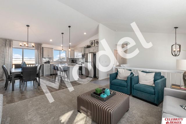 8009 N 113 Street, Omaha, NE 68142