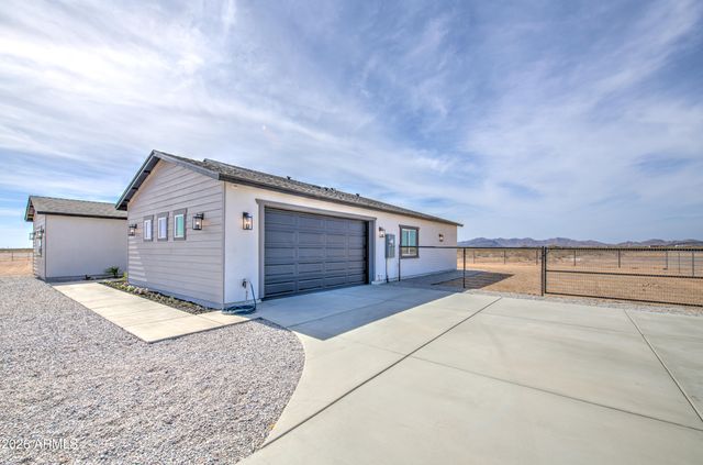 37564 W MARICOPA Street, Tonopah, AZ 85354