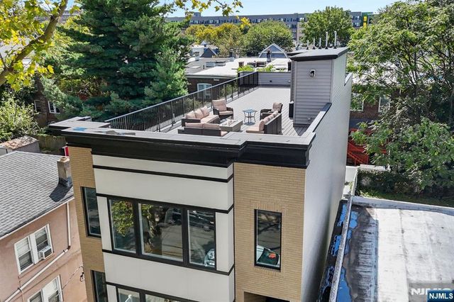 335 Virginia Avenue 2, Jersey City, NJ 07304
