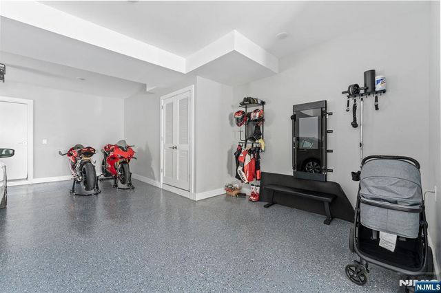 335 Virginia Avenue 2, Jersey City, NJ 07304