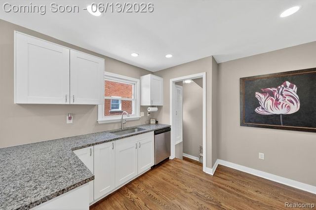 23013 Gaukler Street, Saint Clair Shores, MI 48080