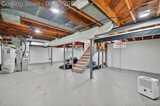 23013 Gaukler Street, Saint Clair Shores, MI 48080