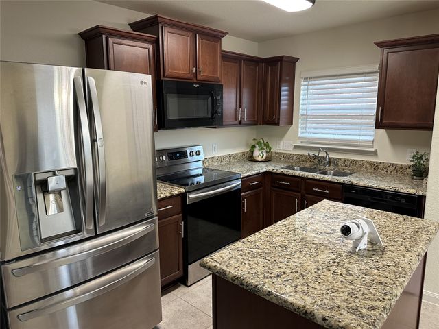 1603 White Mountain Way, Princeton, TX 75407