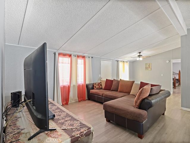 3524 E Avenue R 313, Palmdale, CA 93550