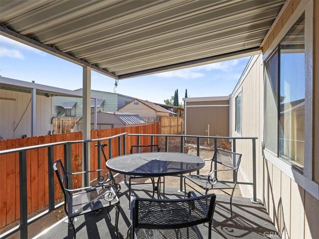 3524 E Avenue R 313, Palmdale, CA 93550