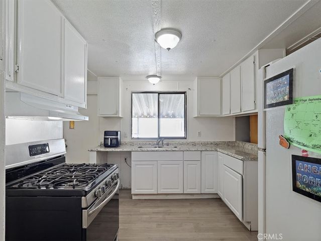 3524 E Avenue R 313, Palmdale, CA 93550