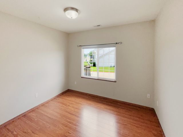 1632 NW Prairie Lakes Drive 2, Ankeny, IA 50023