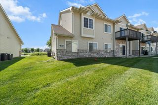 1632 NW Prairie Lakes Drive 2, Ankeny, IA 50023