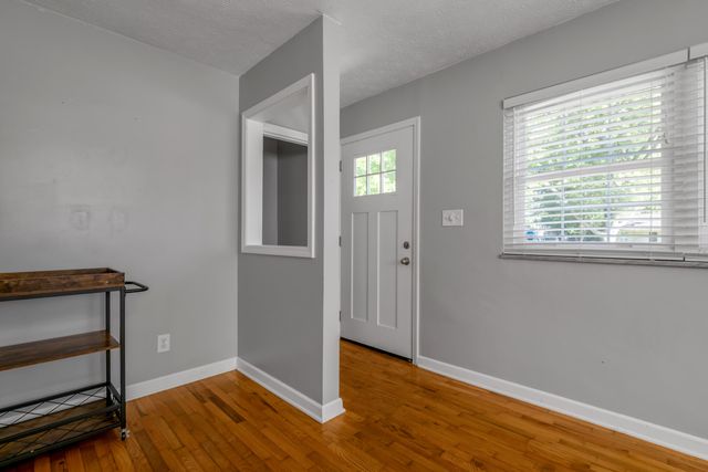 688 Sheridan Drive, Lexington, KY 40503