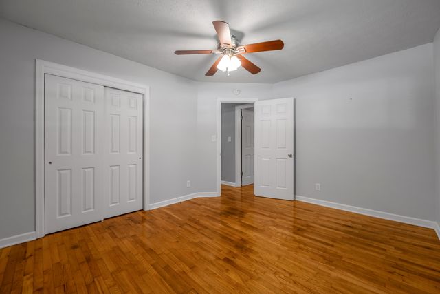 688 Sheridan Drive, Lexington, KY 40503