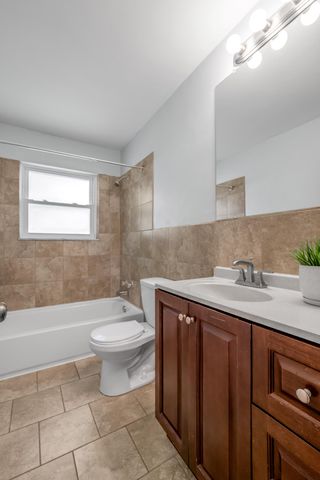 688 Sheridan Drive, Lexington, KY 40503