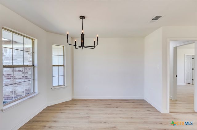 1008 Hickory Street, Kempner, TX 76539
