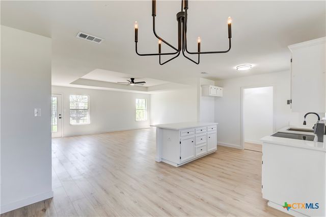1008 Hickory Street, Kempner, TX 76539