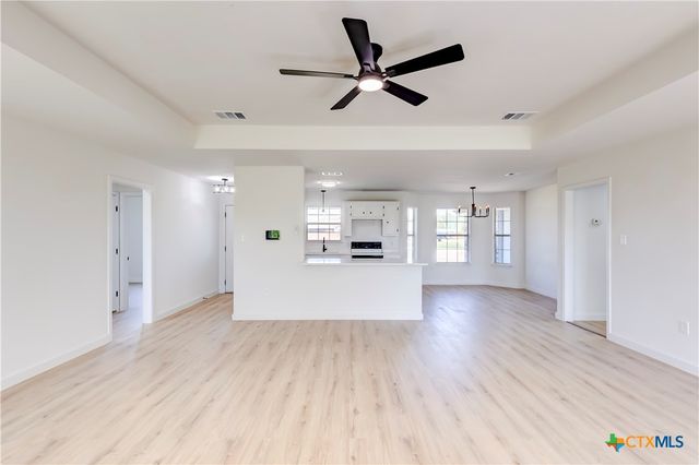 1008 Hickory Street, Kempner, TX 76539