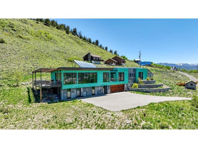 421 Z Rd, Silverthorne, CO 80498