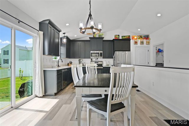 40 Mill Point Court, Moscow Mills, MO 63362