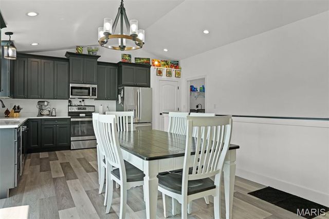 40 Mill Point Court, Moscow Mills, MO 63362