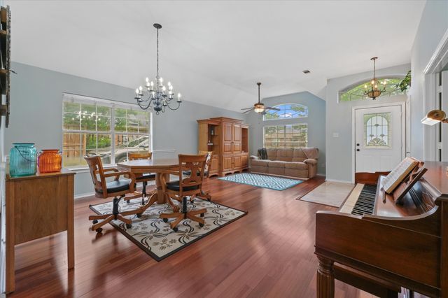 1420 Stratford Lane, Denton, TX 76209