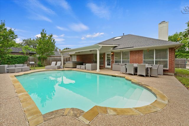1420 Stratford Lane, Denton, TX 76209