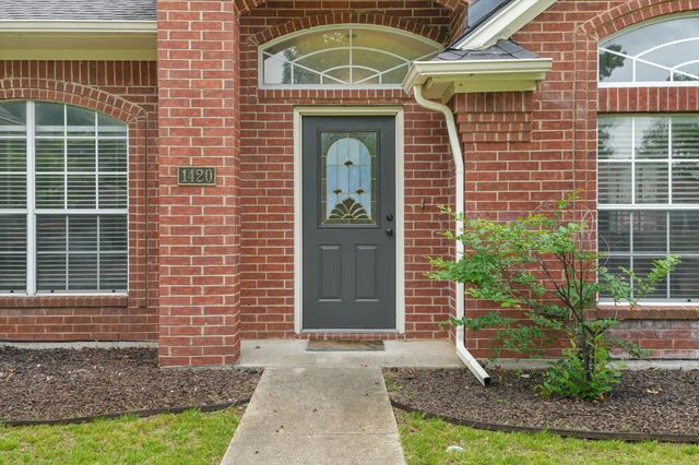 1420 Stratford Lane, Denton, TX 76209