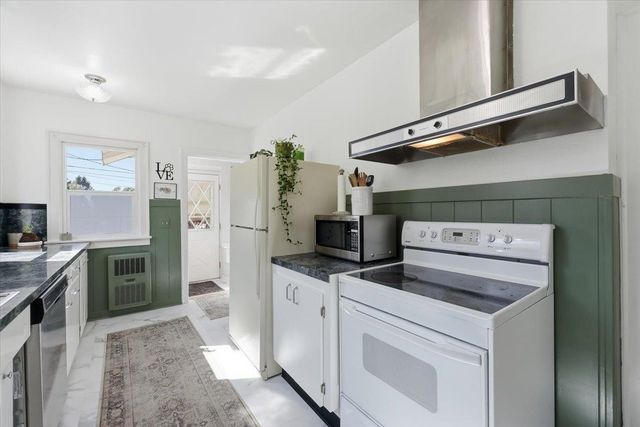 3119 W Alice Ave, Spokane, WA 99205