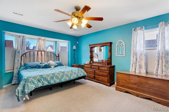 178 Emerald Way E, Granite City, IL 62040