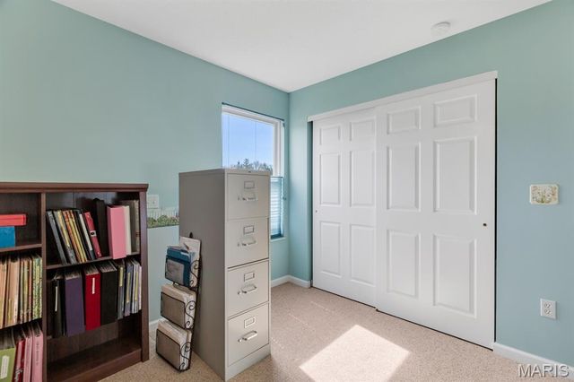 178 Emerald Way E, Granite City, IL 62040