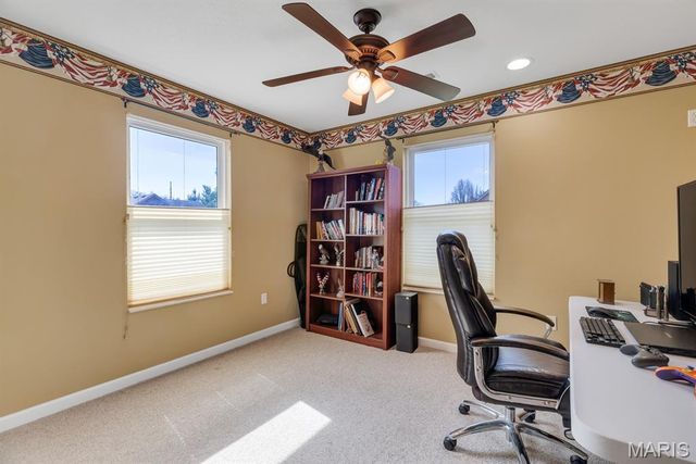 178 Emerald Way E, Granite City, IL 62040