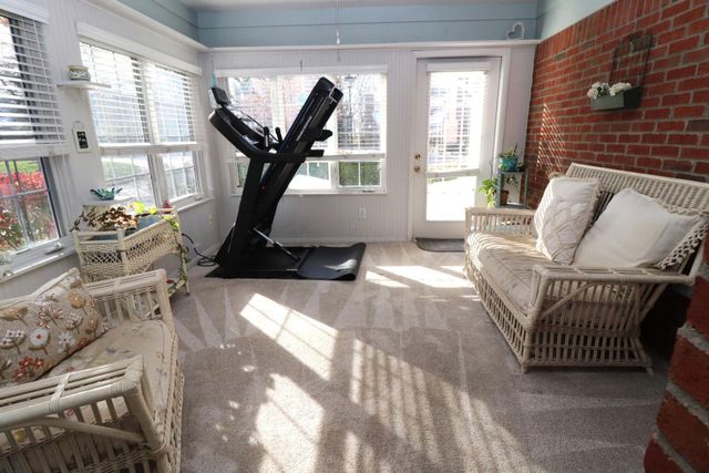 6068 Glen Village Drive, Dublin, OH 43016