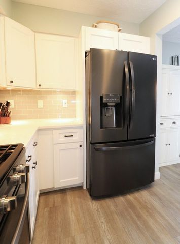 6068 Glen Village Drive, Dublin, OH 43016