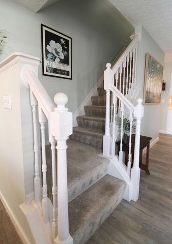 6068 Glen Village Drive, Dublin, OH 43016