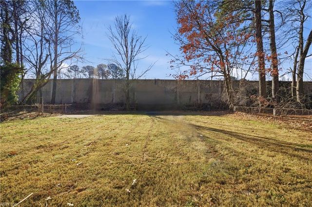 3841 Old Farm RD, Portsmouth, VA 23703