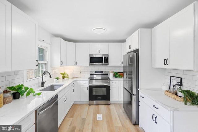 1709 GABRIEL CT, Crofton, MD 21114