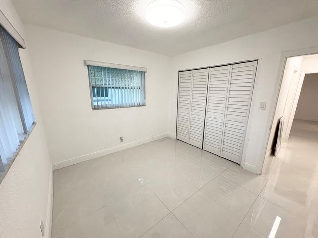 5719 NW 86th Avenue, Tamarac, FL 33321