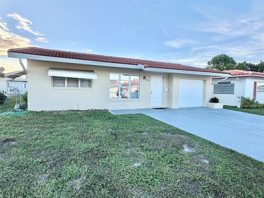 5719 NW 86th Avenue, Tamarac, FL 33321