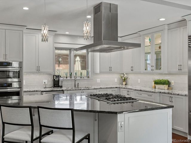 718 Locust St, Denver, CO 80220