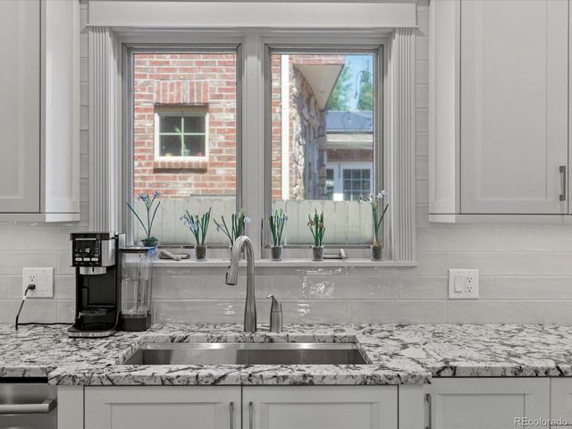 718 Locust St, Denver, CO 80220