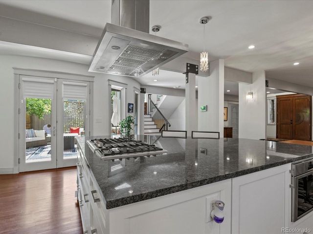 718 Locust St, Denver, CO 80220