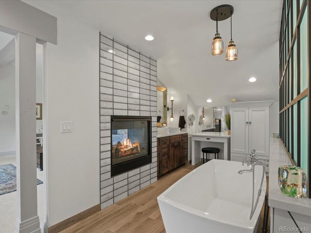 718 Locust St, Denver, CO 80220