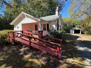 1309 Pleasant View Drive, Winston-salem, NC 27105