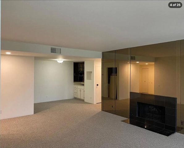 910 Island Drive 404, Rancho Mirage, CA 92270