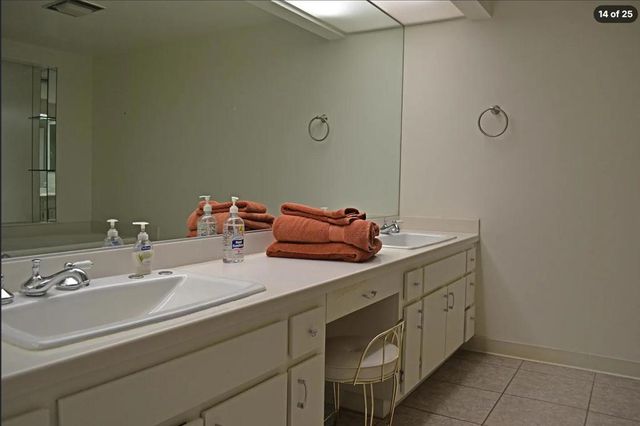 910 Island Drive 404, Rancho Mirage, CA 92270
